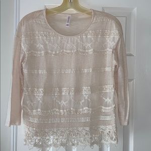 Lace Creme Long Sleeve